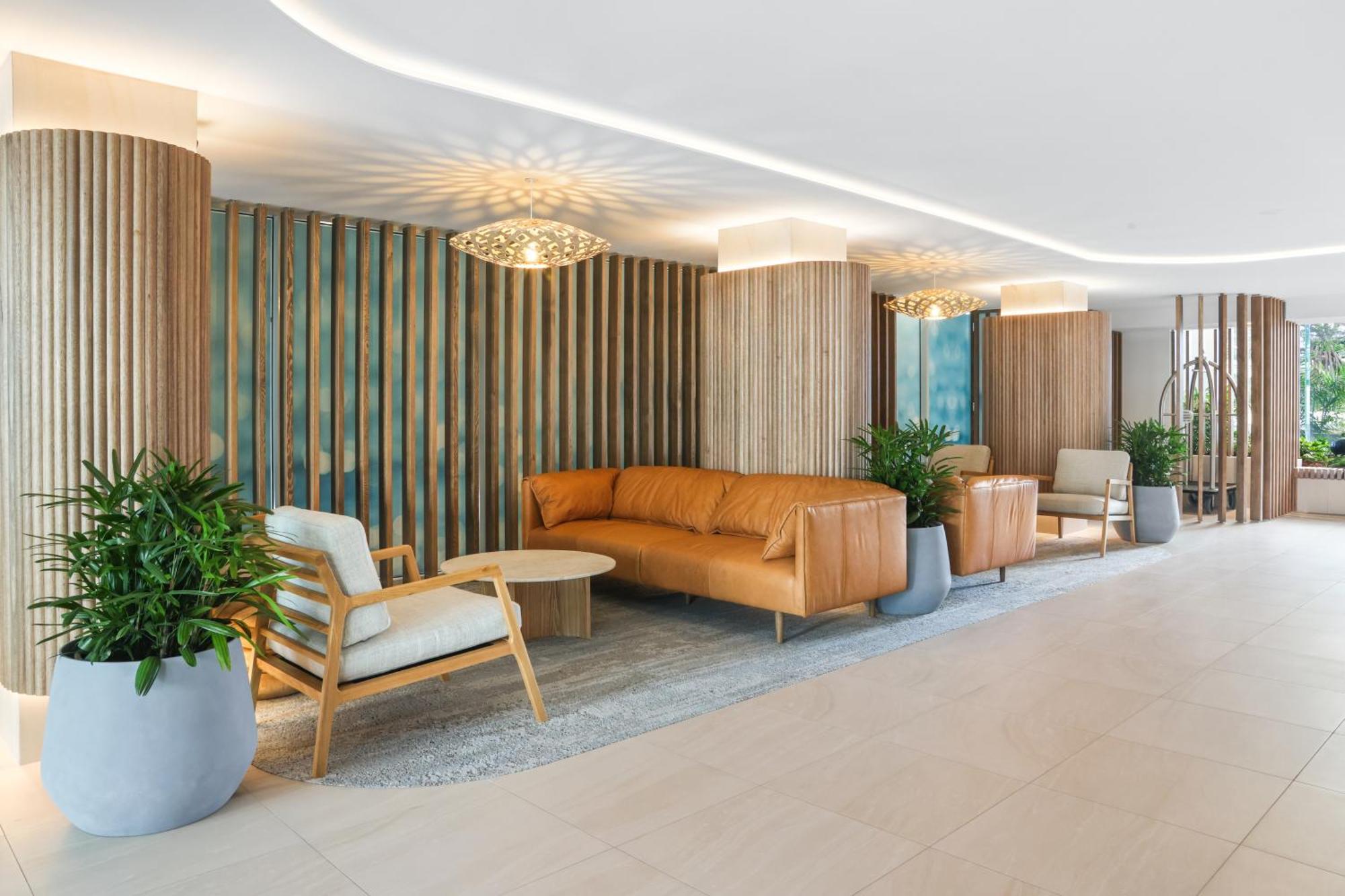 Rumba Beach Resort Caloundra Exteriör bild The lobby of the hotel